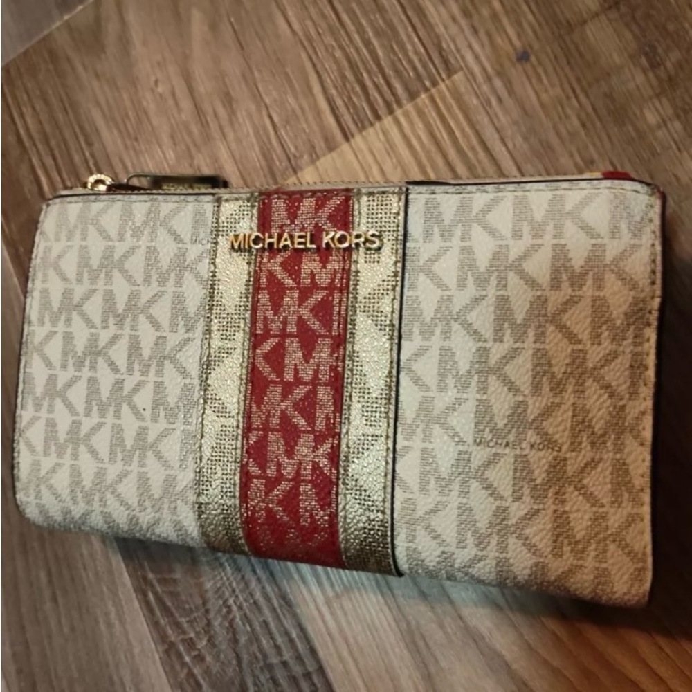 Michael Kors Jetset Chili Red Wallet